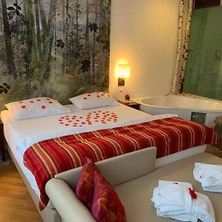 Hotel-Restaurant Liebnitzmuehle Raabs an der Thaya Buitenkant foto
