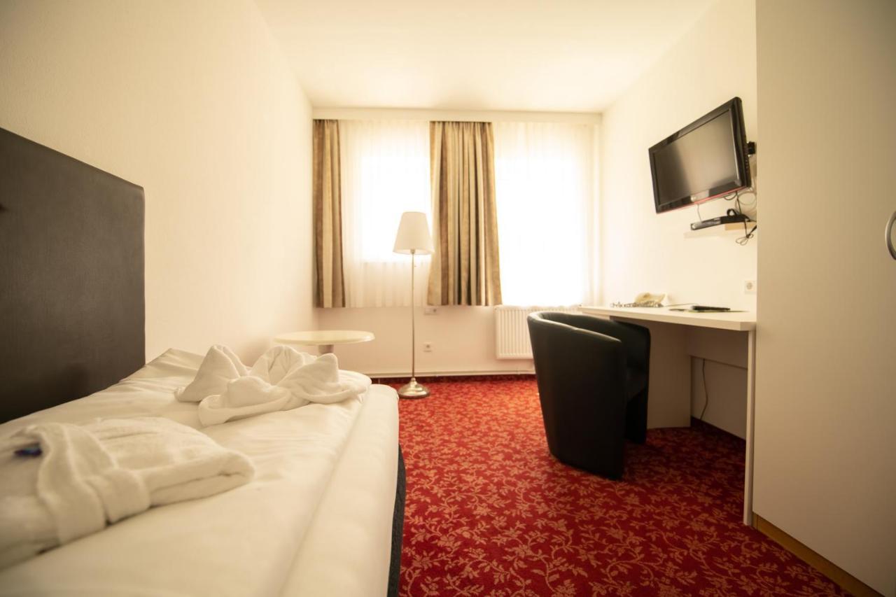 Hotel-Restaurant Liebnitzmuehle Raabs an der Thaya Buitenkant foto