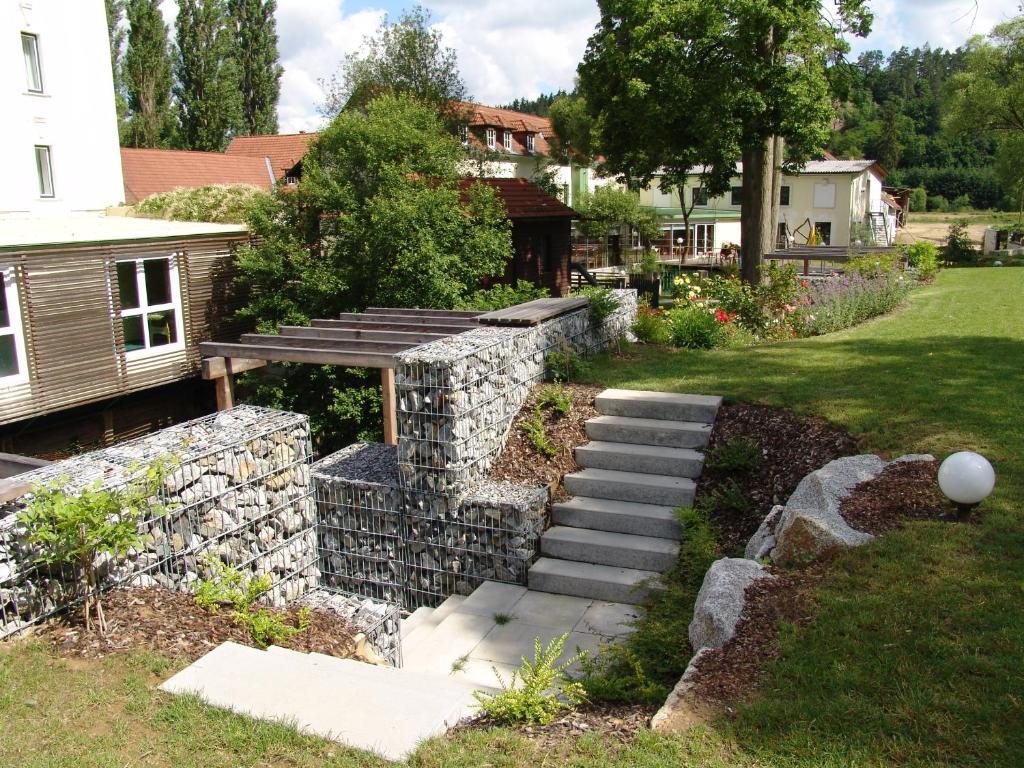 Hotel-Restaurant Liebnitzmuehle Raabs an der Thaya Buitenkant foto