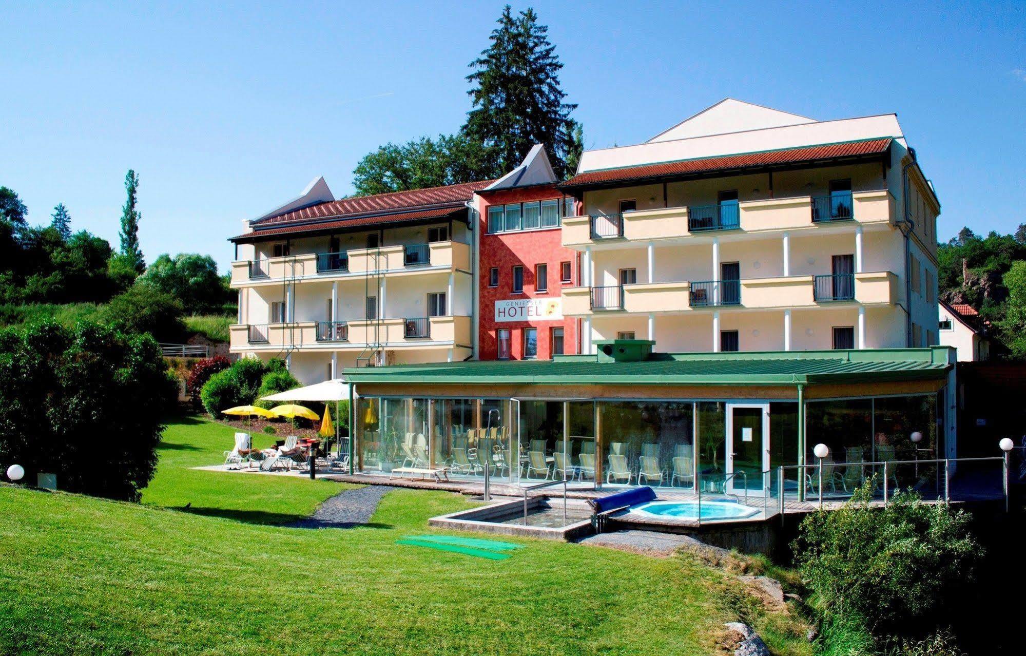 Hotel-Restaurant Liebnitzmuehle Raabs an der Thaya Buitenkant foto