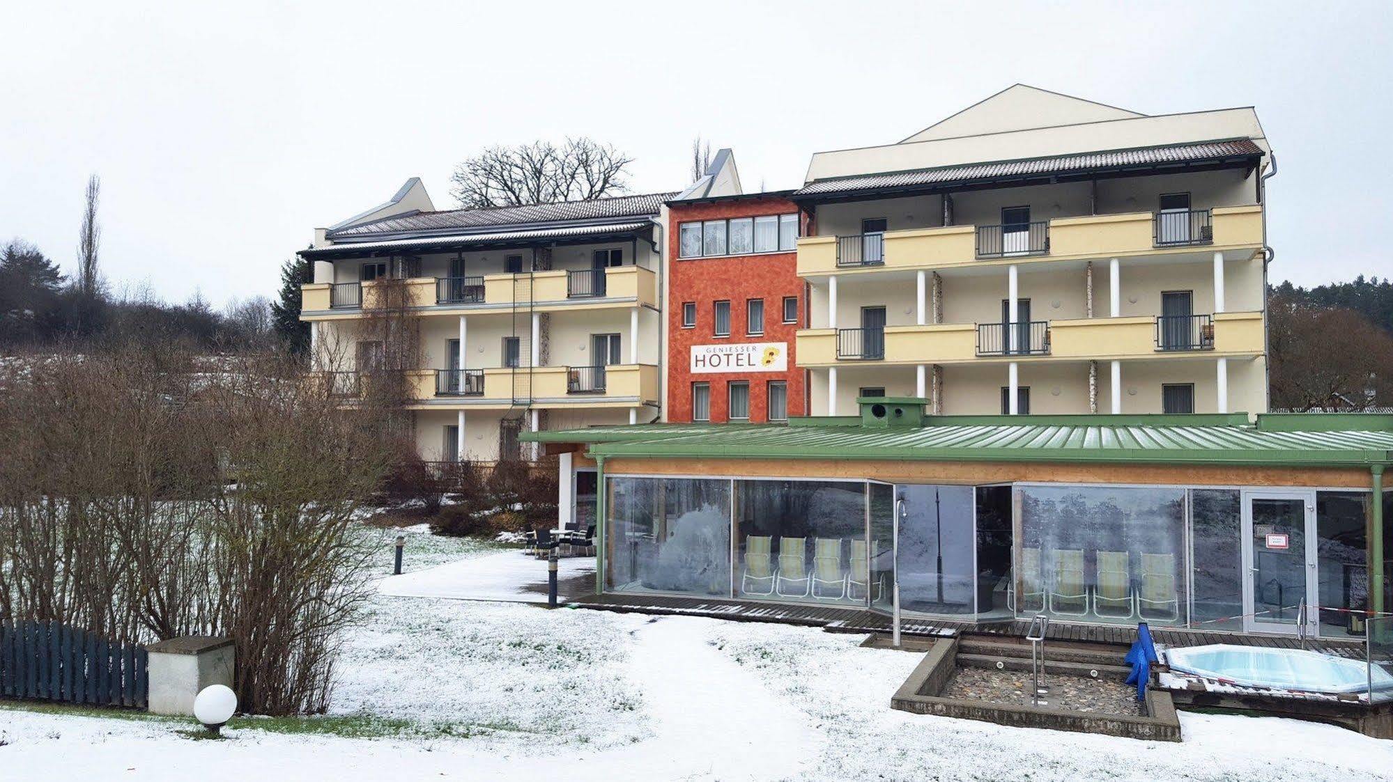 Hotel-Restaurant Liebnitzmuehle Raabs an der Thaya Buitenkant foto